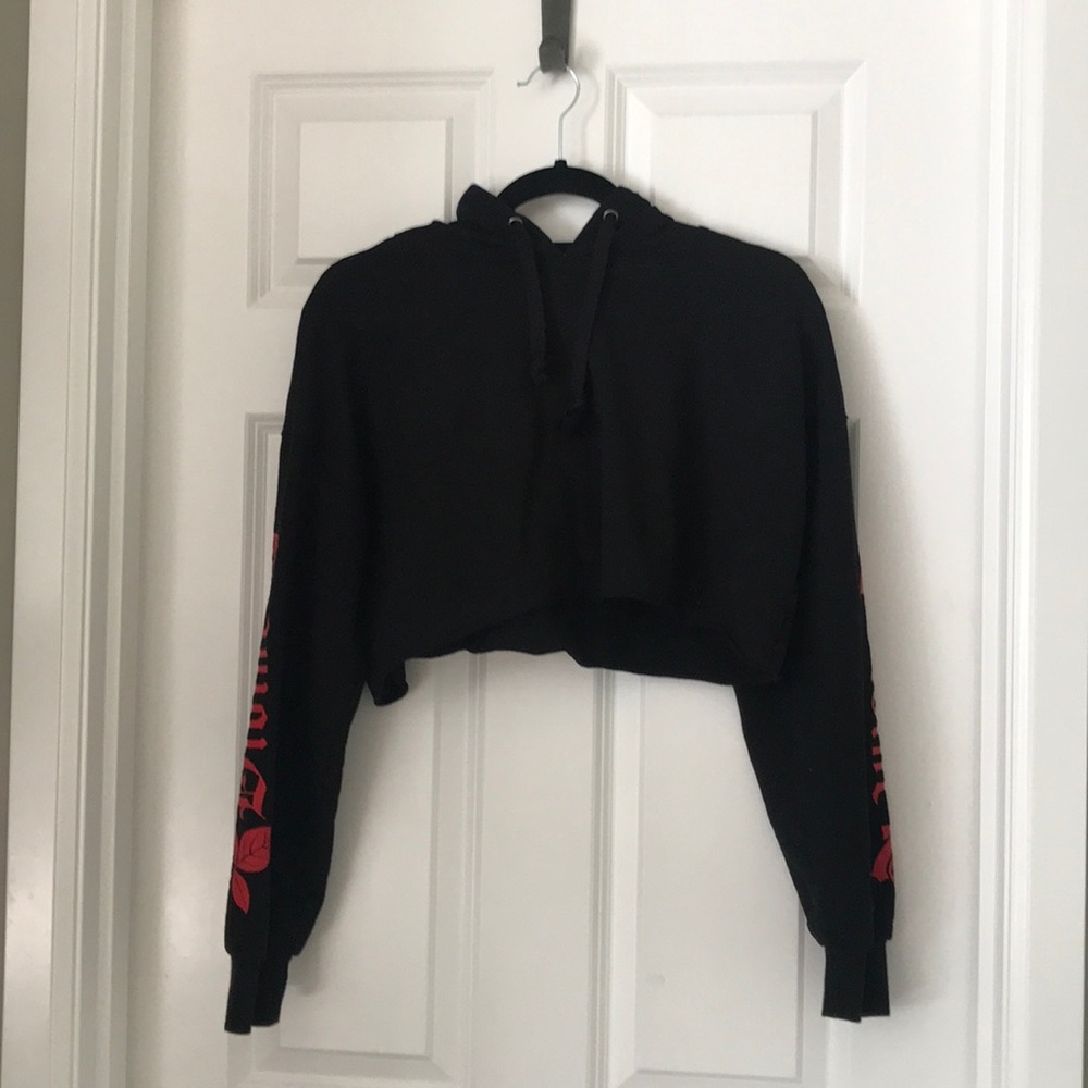 Black cropped hoodie